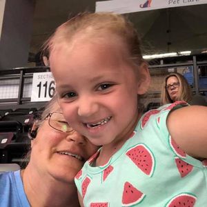 Meet your Posher, Julie